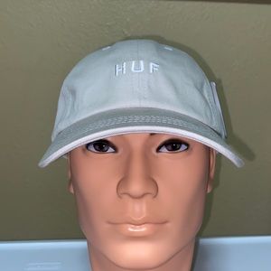 Brand new huf strap back